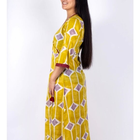 Dolma Iris Bohemian Geometric Long Wrap Dress with Tassels Size Medium - Picture 3 of 11